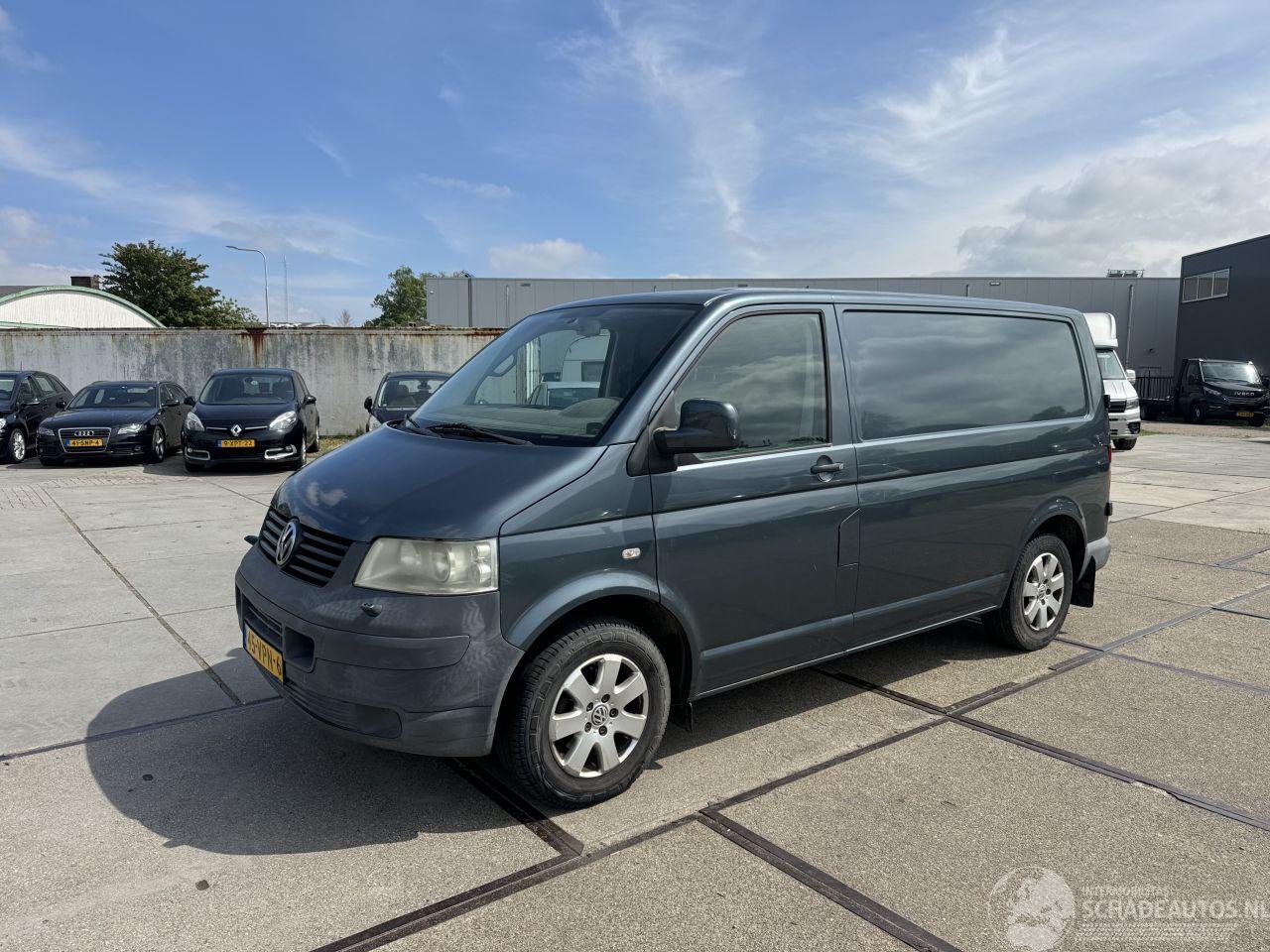 Volkswagen Transporter 2.5 TDI