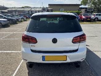 Volkswagen Golf 2.0 GTI adidas picture 14