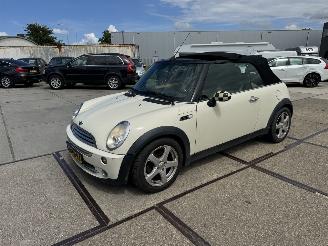 škoda osobní automobily Mini Cabrio 1.6 Cooper Chilli 2006/7