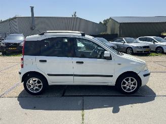 Fiat Panda 1.2 Emotion picture 18