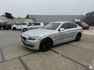 Vaurioauto  passenger cars BMW 5-serie 523i  EXE 2011/4