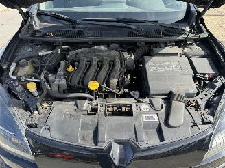 Renault Mégane 1.6 Parisienne picture 13