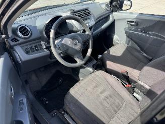 Nissan Pixo 1.0 Looks picture 5