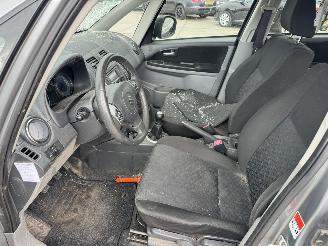 Suzuki SX4 1.6 Executive picture 5