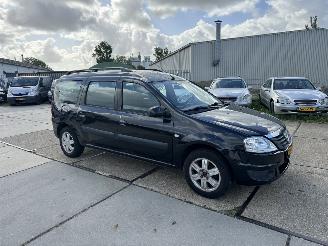 Dacia Logan 1.6 Blackline  7 persoons picture 2