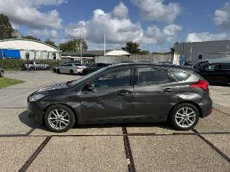 Ford Focus 1.0 Trend picture 18