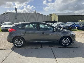 Ford Focus 1.0 Trend picture 19