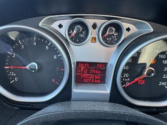 Ford C-Max 1.8 16v Ghia picture 7