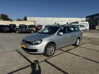 Unfallwagen Volkswagen Golf 1.2 TSI Comf. Variant 2010/10