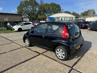 Peugeot 107 1.0 12v XR picture 4