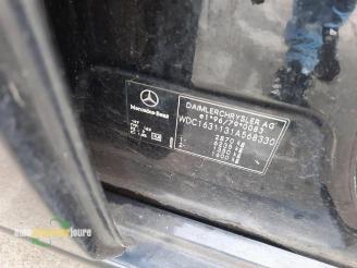 Mercedes ML I tbv onderdelen (donorauto) 270 2.7 CDI 20V picture 11