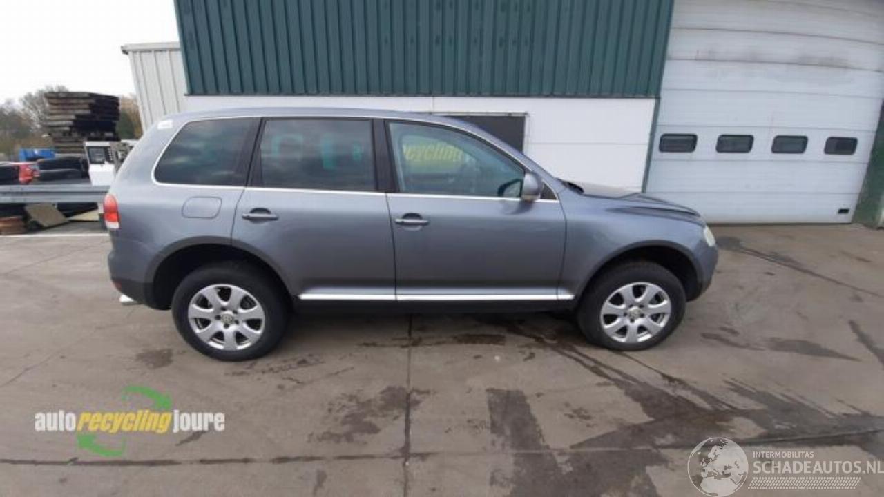 Volkswagen Touareg Touareg (7LA/7L6), SUV, 2002 / 2010 5.0 TDI V10