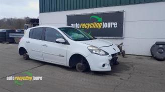 demontáž osobní automobily Renault Clio Clio III (BR/CR), Hatchback, 2005 / 2014 1.2 16V 75 2012/6