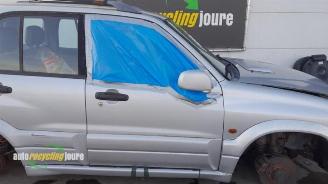 Suzuki Grand-vitara onderdelen (kleur: Z2S) donorauto picture 3