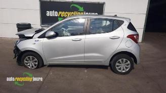 krockskadad bil auto Hyundai I-10 i10 (B5), Hatchback, 2013 / 2019 1.0 12V 2016/1