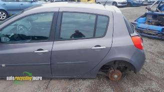 Renault Clio Clio III (BR/CR), Hatchback, 2005 / 2014 1.6 16V picture 11