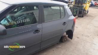 Skoda Fabia Fabia II (5J), Hatchback 5-drs, 2006 / 2014 1.2i 12V picture 9