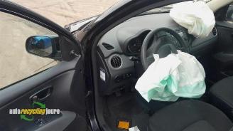 Hyundai I-10 i10 (F5), Hatchback, 2007 / 2013 1.0i 12V picture 19