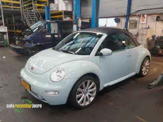 Coche siniestrado Volkswagen Beetle New Beetle (1Y7), Cabrio, 2002 / 2010 2.0 2003/5