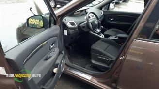 Renault Grand-scenic Grand Scenic III (JZ), MPV, 2009 / 2016 1.4 16V TCe 130 picture 10