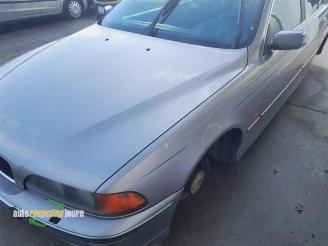 BMW 5-serie 5 serie (E39), Sedan, 1995 / 2004 520i 24V picture 13