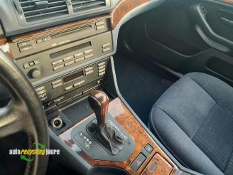 BMW 5-serie 5 serie (E39), Sedan, 1995 / 2004 520i 24V picture 17