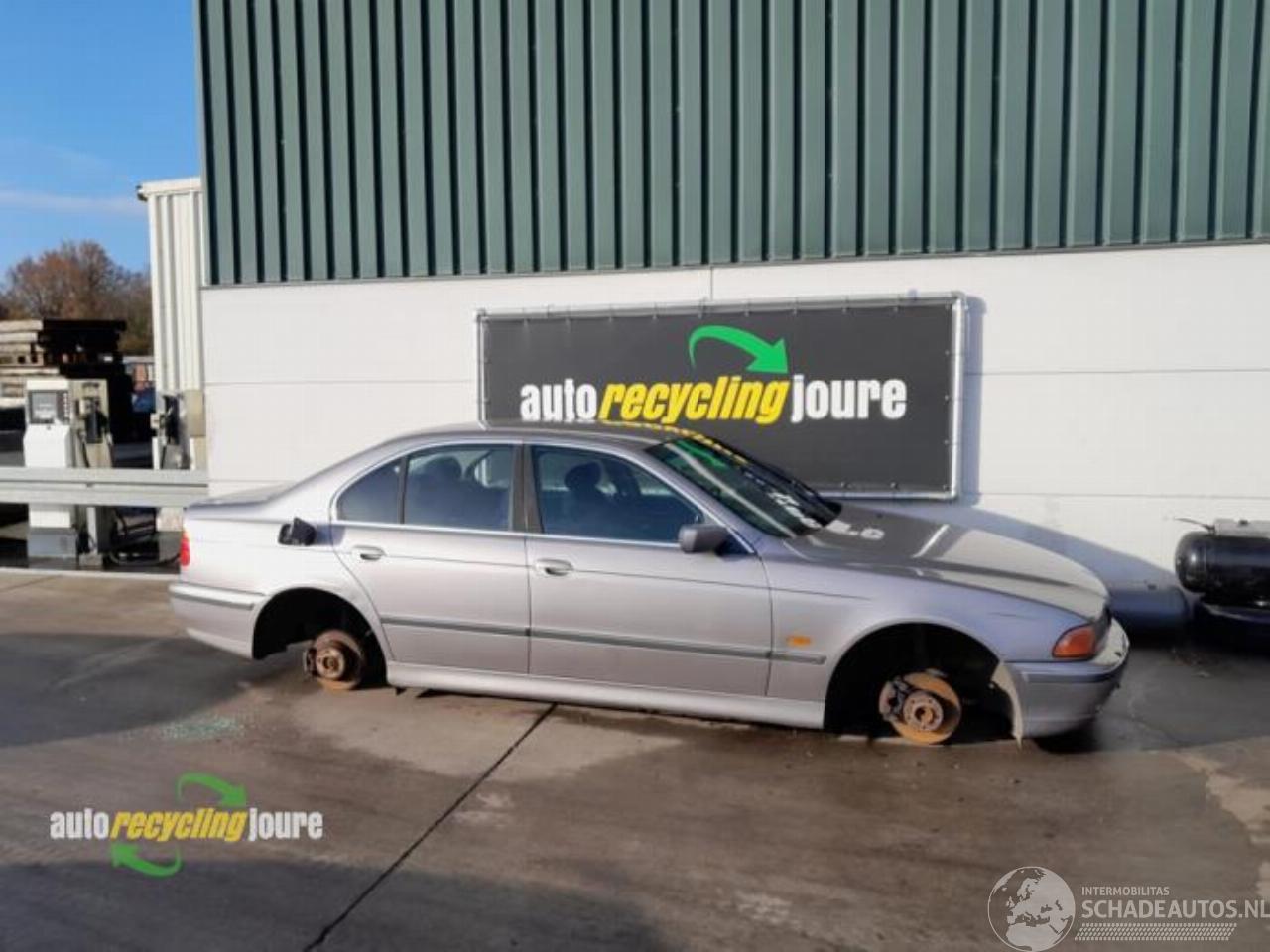 BMW 5-serie 5 serie (E39), Sedan, 1995 / 2004 520i 24V