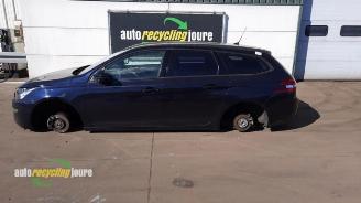 disassembly passenger cars Peugeot 308 308 SW (L4/L9/LC/LJ/LR), Combi 5-drs, 2014 / 2021 1.6 BlueHDi 120 2015/12