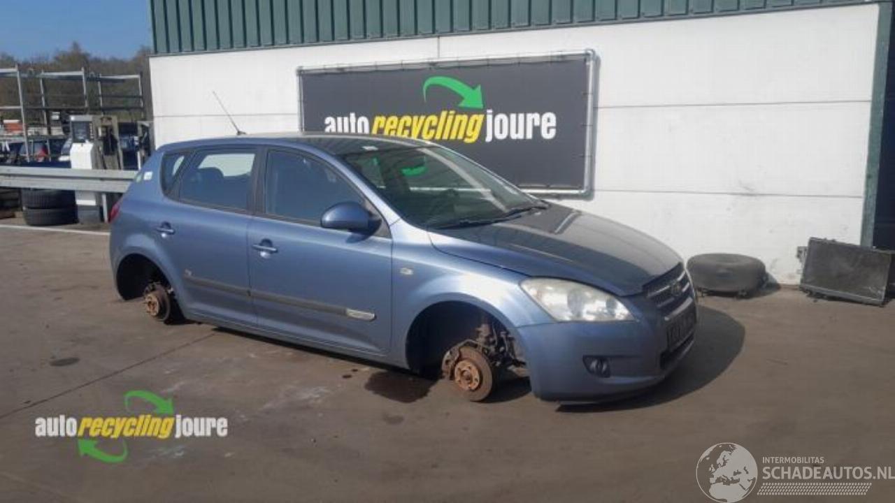 Kia Cee d Cee'd Sporty Wagon (EDF), Combi, 2007 / 2012 1.6 16V