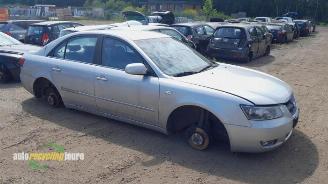 Salvage car Hyundai Sonata Sonata, Sedan, 2005 / 2010 2.4 16V CVVT 2007/1