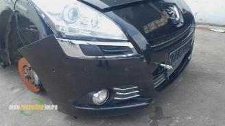 Peugeot 5008 5008 I (0A/0E), MPV, 2009 / 2017 2.0 HDiF 16V picture 14