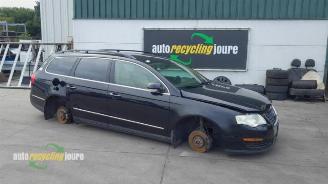 Salvage car Volkswagen Passat Passat Variant (3C5), Combi, 2005 / 2010 2.0 FSI 16V 2007/2