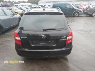 Skoda Fabia II onderdelen (kleur: LF9R) donorauto picture 8