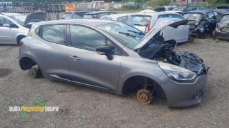 Auto da rottamare Renault Clio Clio IV (5R), Hatchback 5-drs, 2012 / 2021 0.9 Energy TCE 90 12V 2013/8