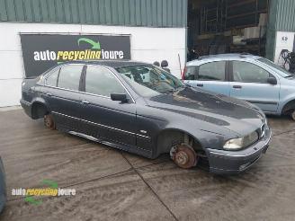 Dezmembrări autoturisme BMW 5-serie 5 serie (E39), Sedan, 1995 / 2004 523i 24V 1997/5