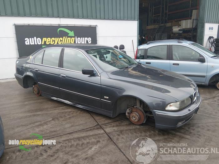 BMW 5-serie 5 serie (E39), Sedan, 1995 / 2004 523i 24V