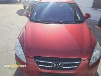 Kia Cee d onderdelen (kleur: O4) donorauto picture 24