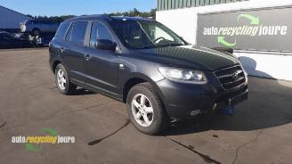 Damaged car Hyundai Santa Fe Santa Fe II (CM), SUV, 2006 / 2012 2.7 V6 24V 4x4 2007/4