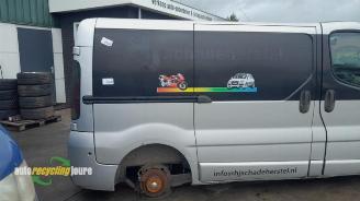Nissan Primastar onderdelen (kleur: Z36) donorauto picture 5