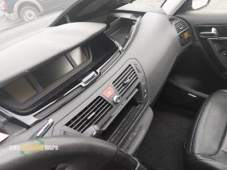 Citroën C4-picasso onderdelen (kleur: KEN) donorauto picture 35