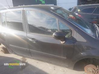 Renault Modus Modus/Grand Modus (JP), MPV, 2004 / 2012 1.2 16V TCE 100 picture 2