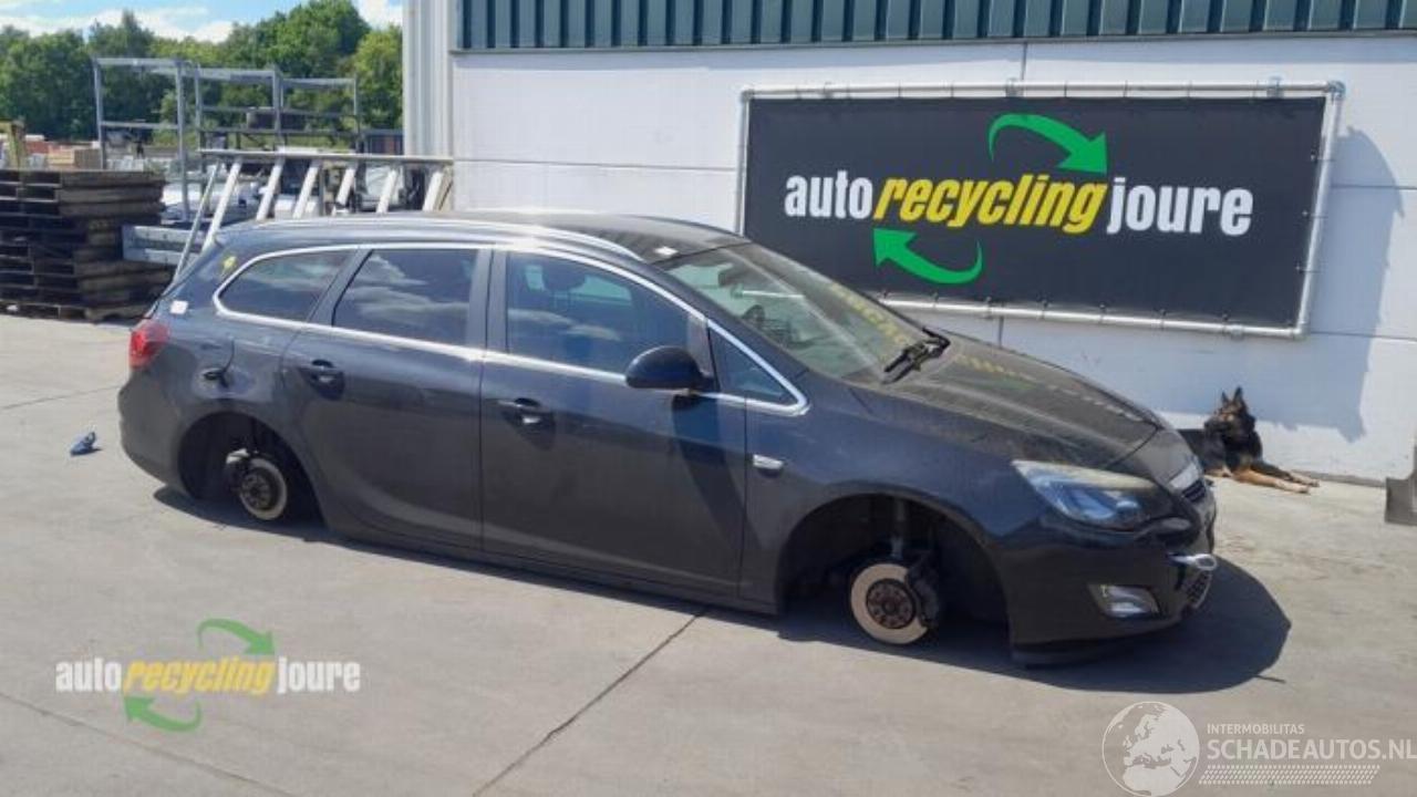 Opel Astra Astra J Sports Tourer (PD8/PE8/PF8), Combi, 2010 / 2015 1.4 Turbo 16V