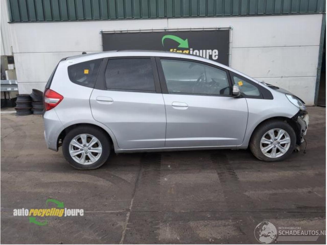 Honda Jazz Jazz (GE6/GE8/GG/GP), Hatchback, 2008 / 2015 1.3 VTEC 16V Hybrid