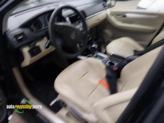 Mercedes B-klasse onderdelen (kleur: 191) donorauto picture 18