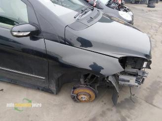 Mercedes B-klasse onderdelen (kleur: 191) donorauto picture 2