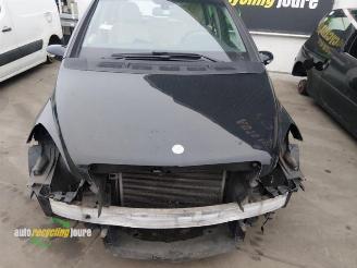 Mercedes B-klasse onderdelen (kleur: 191) donorauto picture 16