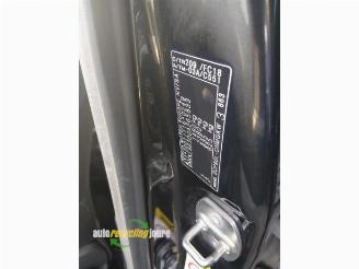 Toyota Yaris Yaris II (P9), Hatchback, 2005 / 2014 1.3 16V VVT-i picture 20