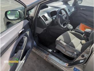 Honda Civic Civic (FA/FD), Sedan, 2005 / 2012 1.3 Hybrid picture 8