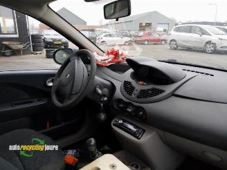 Renault Twingo Twingo II (CN), Hatchback 3-drs, 2007 / 2014 1.2 picture 18