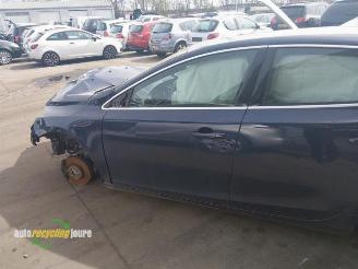 Volvo V-40 V40 (MV), Hatchback 5-drs, 2012 / 2019 1.6 T3 GTDi 16V picture 22